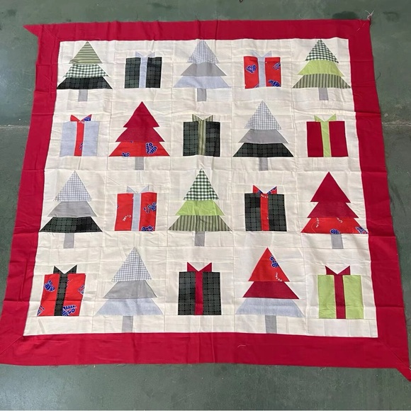 handmade Other - Christmas Mystery Baby Quilt Top 47x47" Pieced~ BABY/BED/Wall Decor